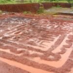 गावातील ऐतिहासीक कातळ शिल्प